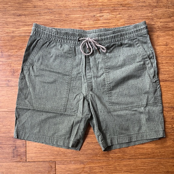Goodfellow & Co | Olive Green Men's Shorts - Picture 1 of 6